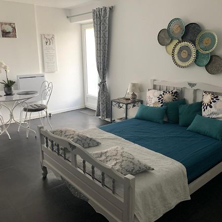 Apartamento Studio Cosy Avec Terrasse. Boyer Exterior foto
