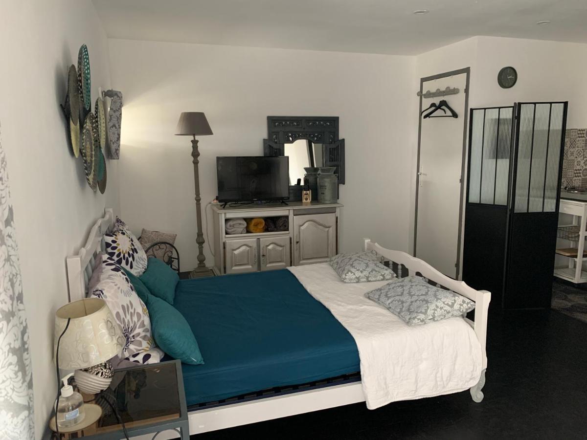 Apartamento Studio Cosy Avec Terrasse. Boyer Exterior foto